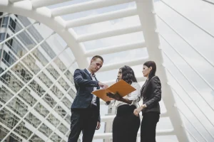 TRANSFORMATIONAL LEADERSHIP & COACHING UNTUK PERTUMBUHAN ORGANISASI