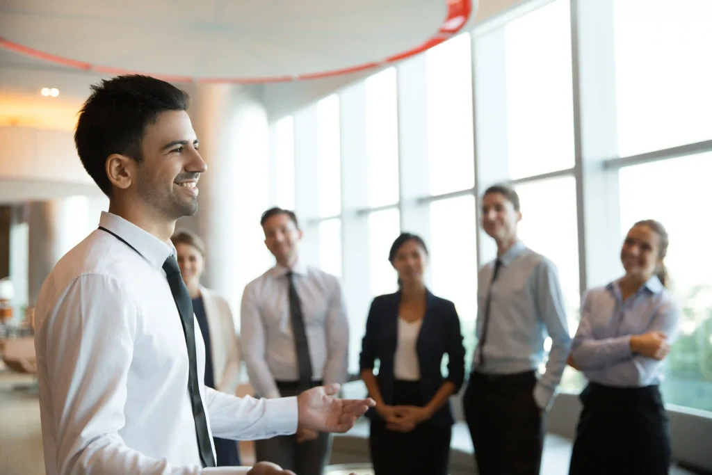 IMPACTFUL LEADERSHIP: COACHING, FEEDBACK, DAN KOMUNIKASI DALAM PRAKTIK