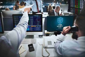 STRATEGI CYBER SECURITY UNTUK INDUSTRI PERBANKAN DAN JASA KEUANGAN